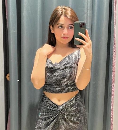  VIP Escort Trisha in Juhu